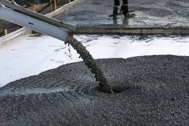 Best Concrete Foundation Repair in St Elmo, IL